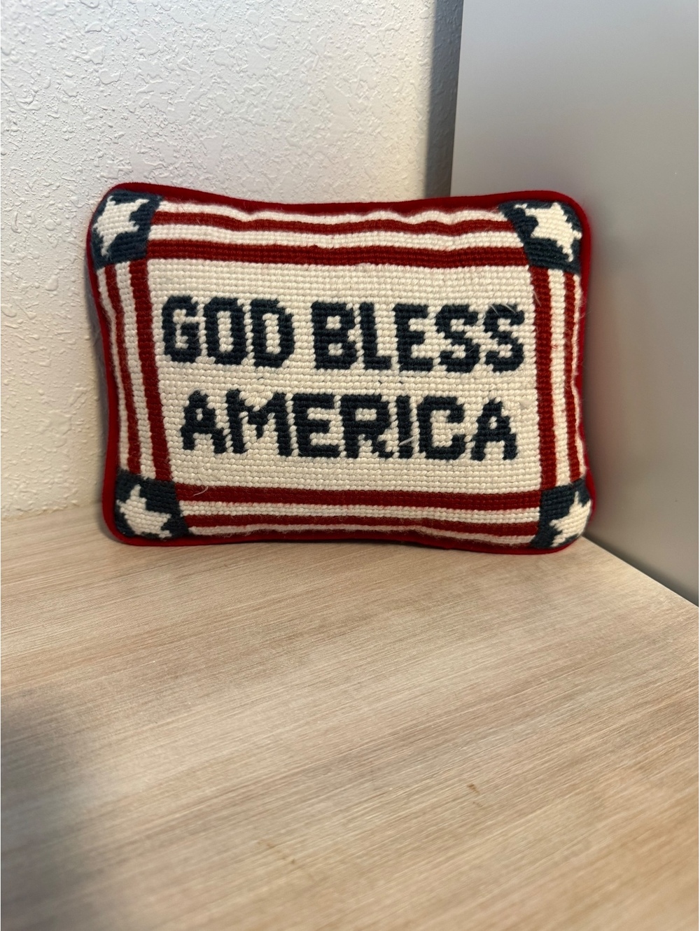 Patriotic 'God Bless America' Decorative Pillow